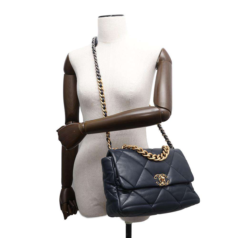 CHANEL CHANEL 19 ChainShoulder Bag NavyAS1161 Lambskin Size Large