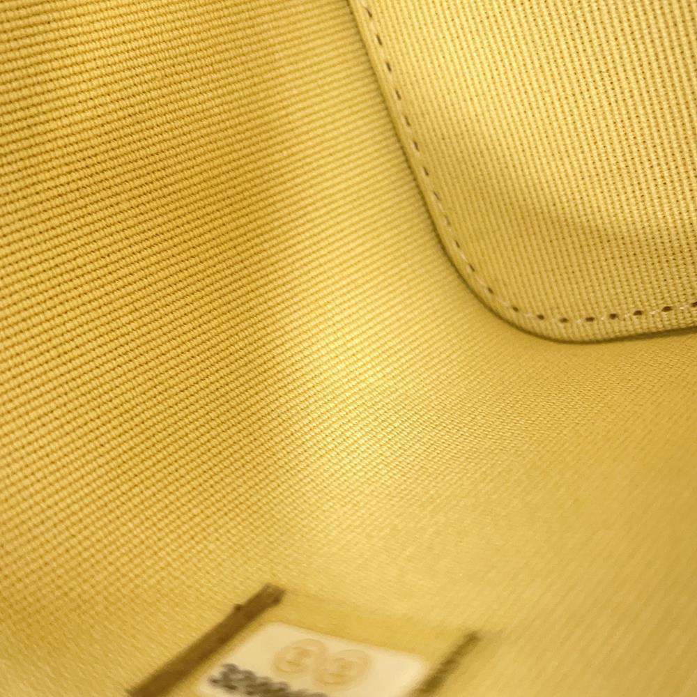 CHANEL Vanity ChainShoulder Bag YellowAP2624 Caviar Leather Size Mini