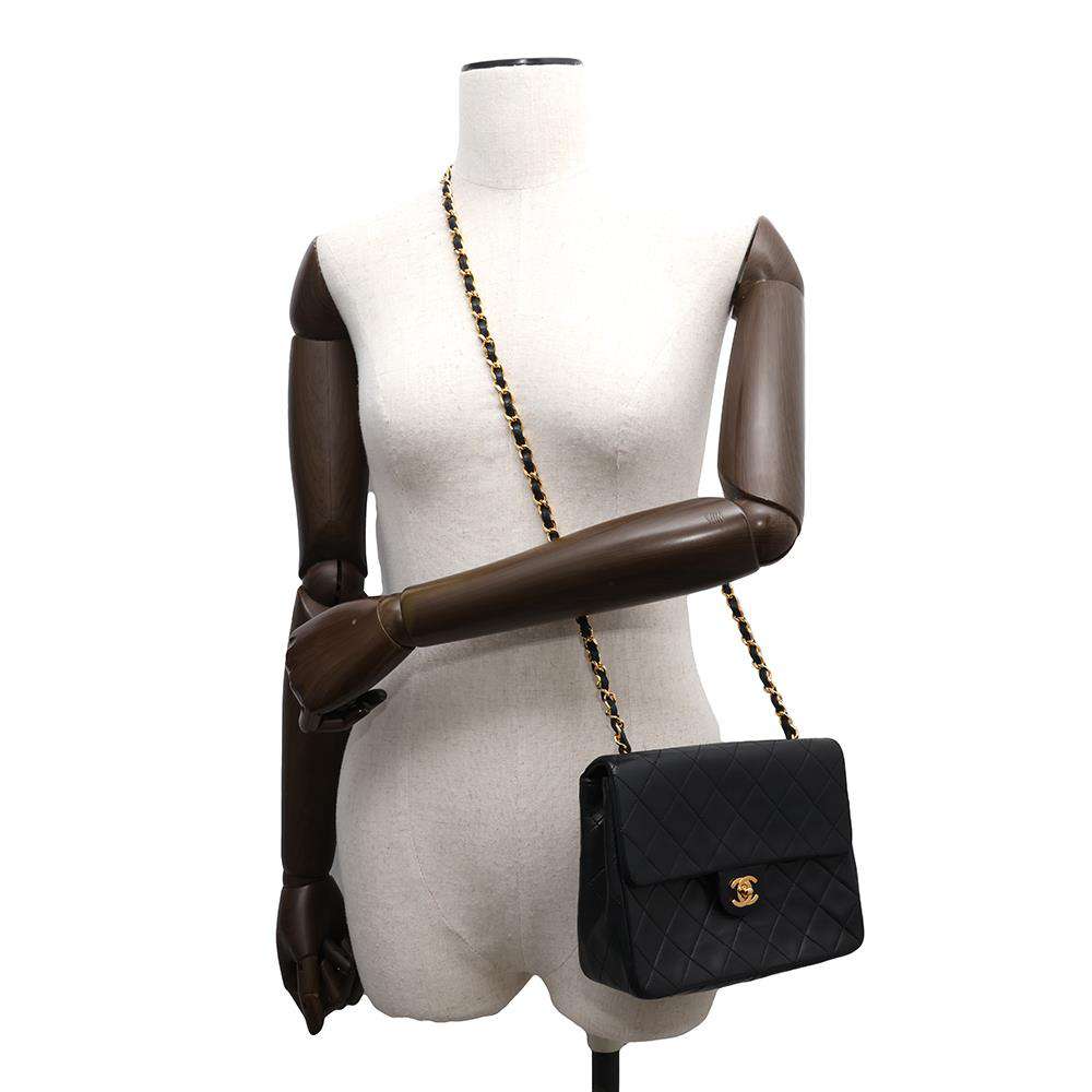 CHANEL Matelasse Single Flap ChainShoulder Bag BlackA01163 Lambskin Size 20