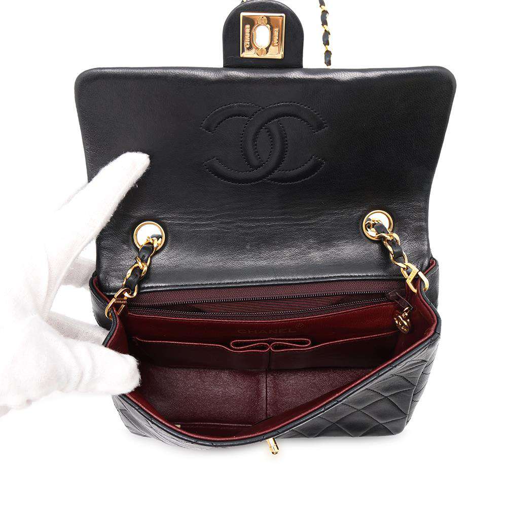 CHANEL Matelasse Single Flap ChainShoulder Bag BlackA01163 Lambskin Size 20