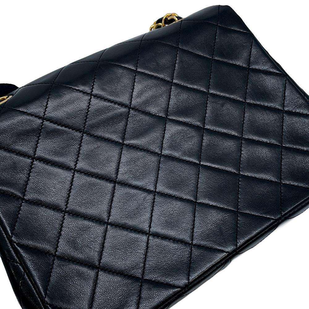 CHANEL Matelasse Single Flap ChainShoulder Bag BlackA01163 Lambskin Size 20