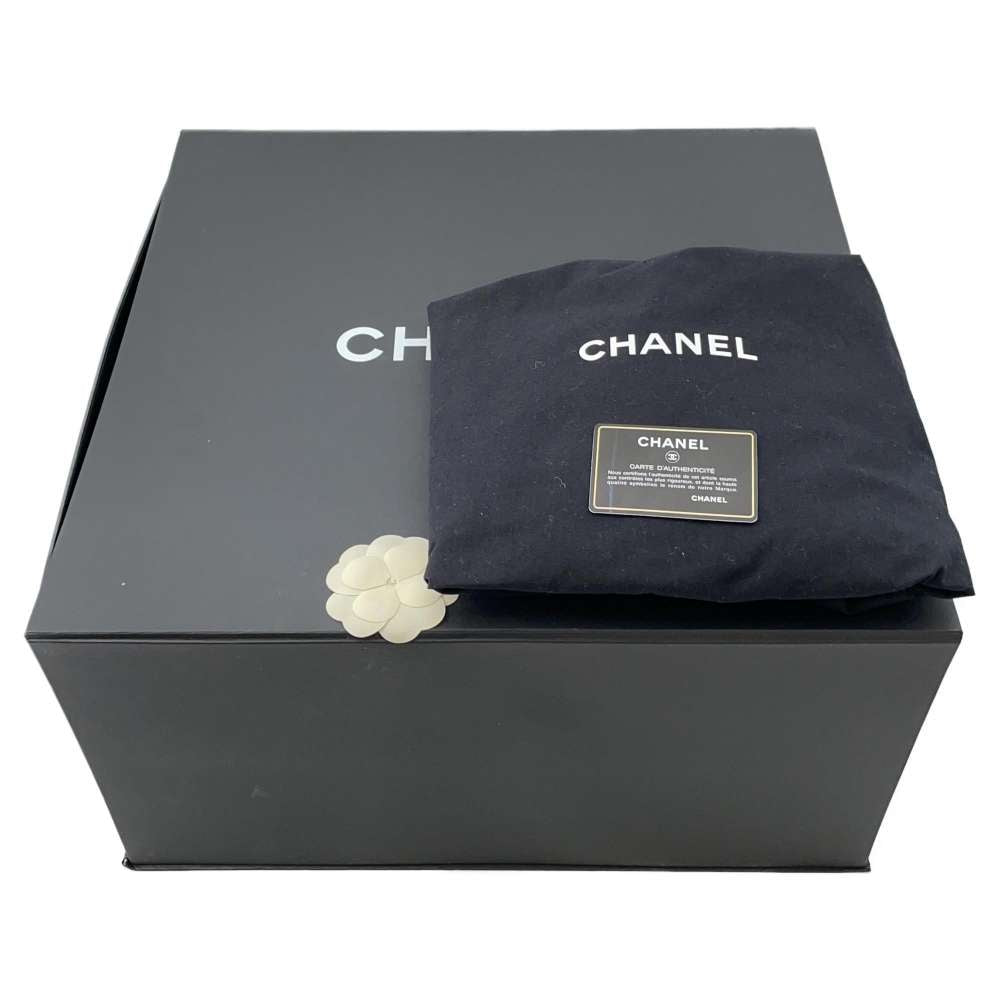 CHANEL Embroidery One Shoulder Bag Black/RedA57519 Wool  Calf Leather