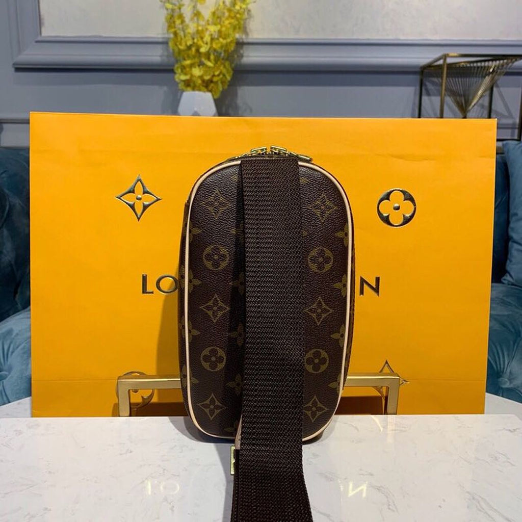 Louis Vuitton Pochette Gange Monogram Canvas For Women, WoBags, Crossbody Bags 9.1in/23.1cm Louis Vuitton M51870