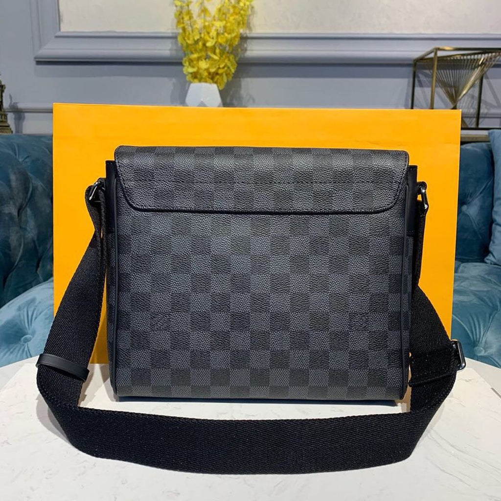 Louis Vuitton GLAMIstrict PM Damier Graphite Canvas For Men, Bags, Shoulder And Crossbody Bags 9.8in/25cm Louis Vuitton N41028