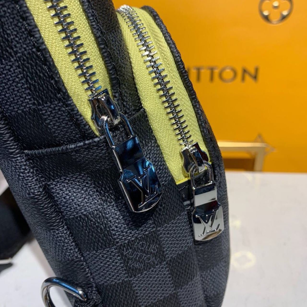Louis Vuitton Avenue Sling Bag Damier Graphite Canvas Yellow For Men, Bags, Crossbody Bags 12.2in/31cm Louis Vuitton N42424
