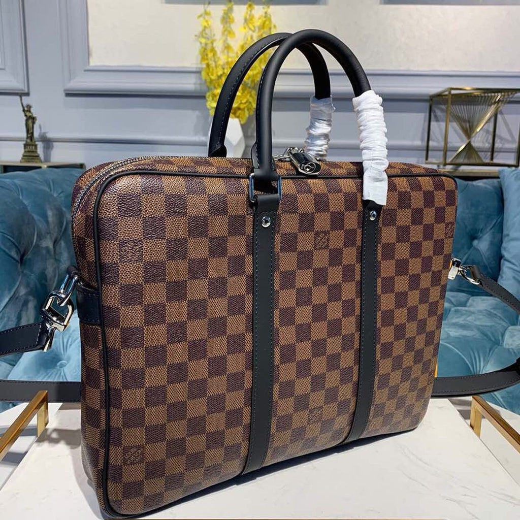 Louis Vuitton Porte Documents Voyage PM Damier Ebene Canvas For Women,  Shoulder And Crossbody Bags 14.6in/37cm Louis Vuitton N41466