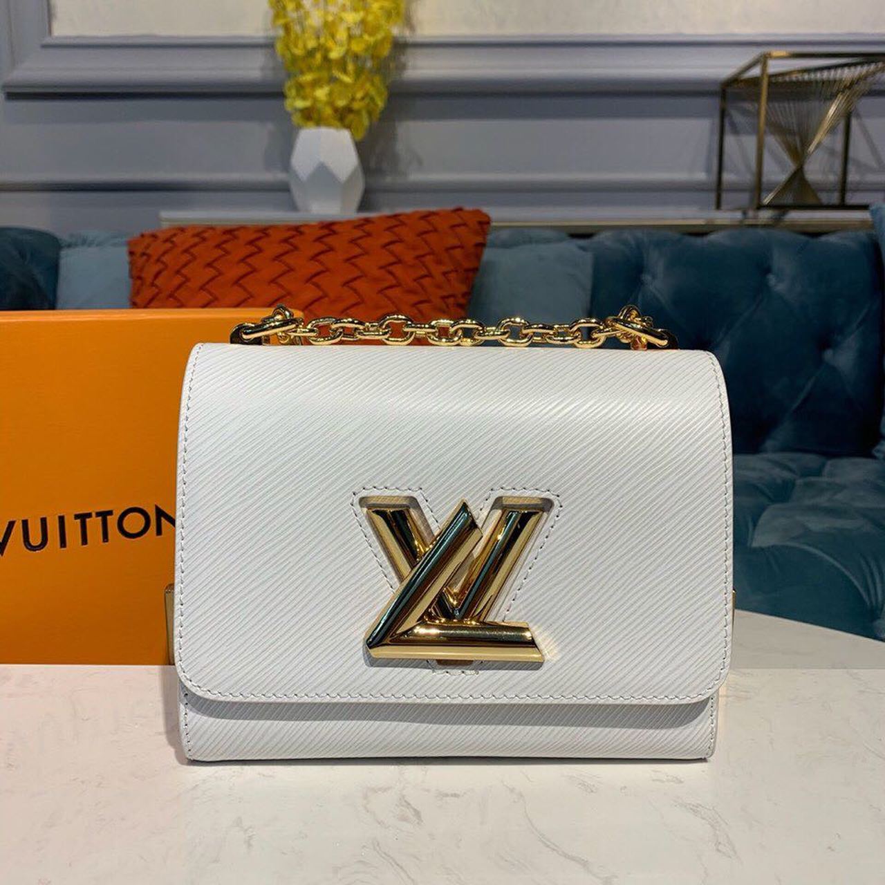 Louis Vuitton Twist PM Epi White For Women,  Shoulder And Crossbody Bags 7.5in/19cm Louis Vuitton M54278