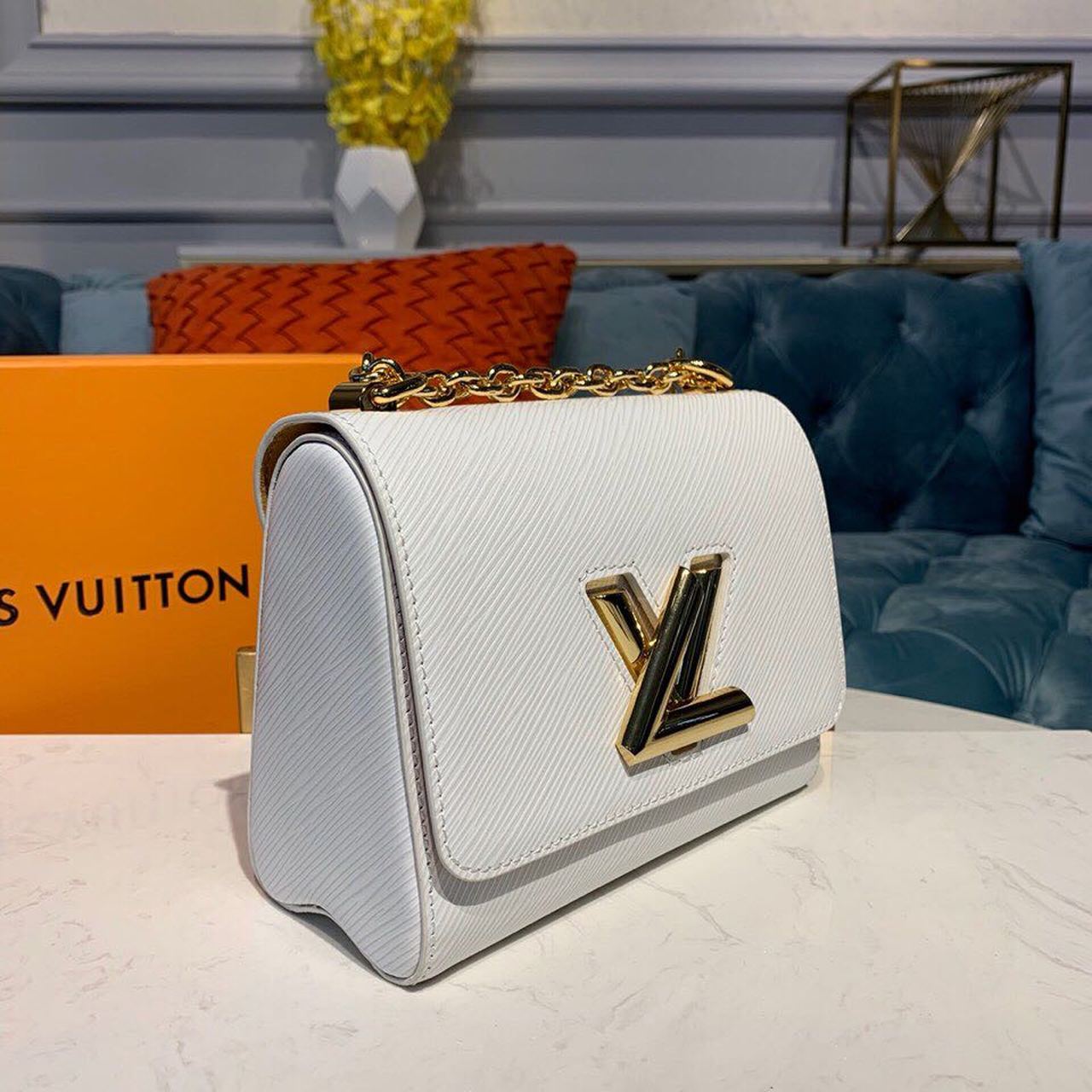Louis Vuitton Twist PM Epi White For Women,  Shoulder And Crossbody Bags 7.5in/19cm Louis Vuitton M54278