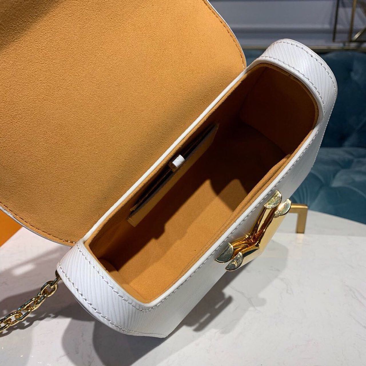 Louis Vuitton Twist PM Epi White For Women,  Shoulder And Crossbody Bags 7.5in/19cm Louis Vuitton M54278