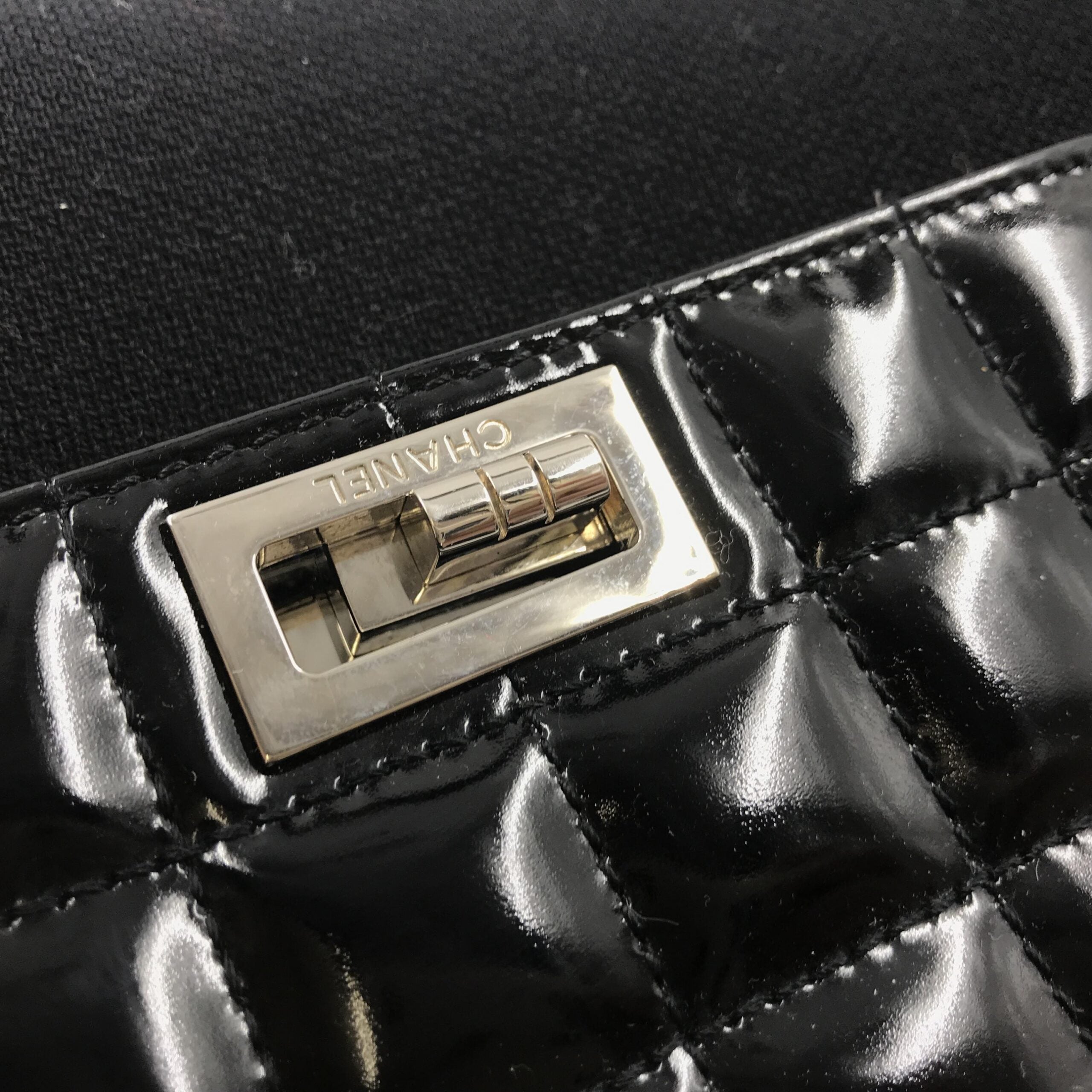 Chanel Chocolate Bar Patent Leather Shoulder Women's Bag