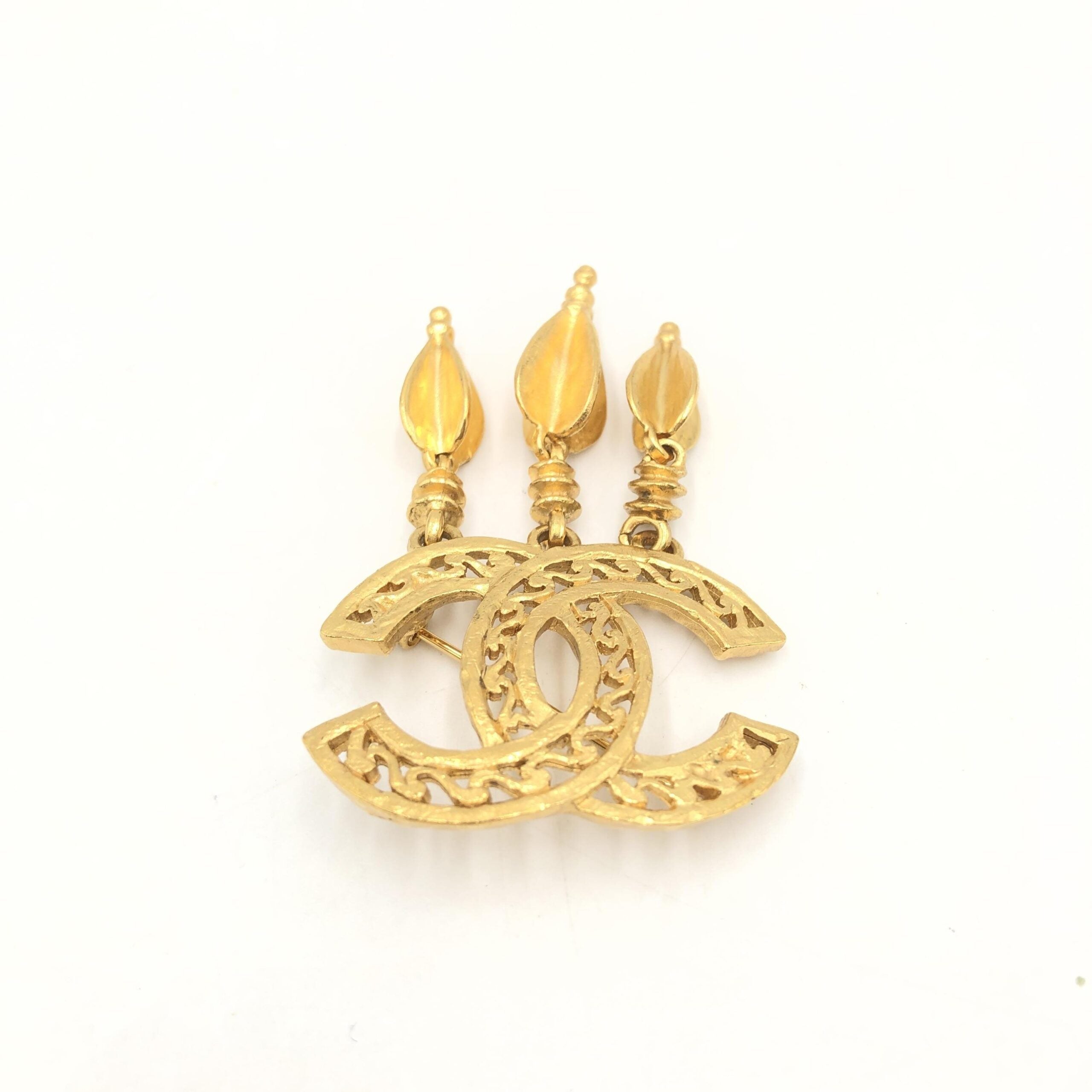 Chanel Gold Plated CC Logo Women's Brooch