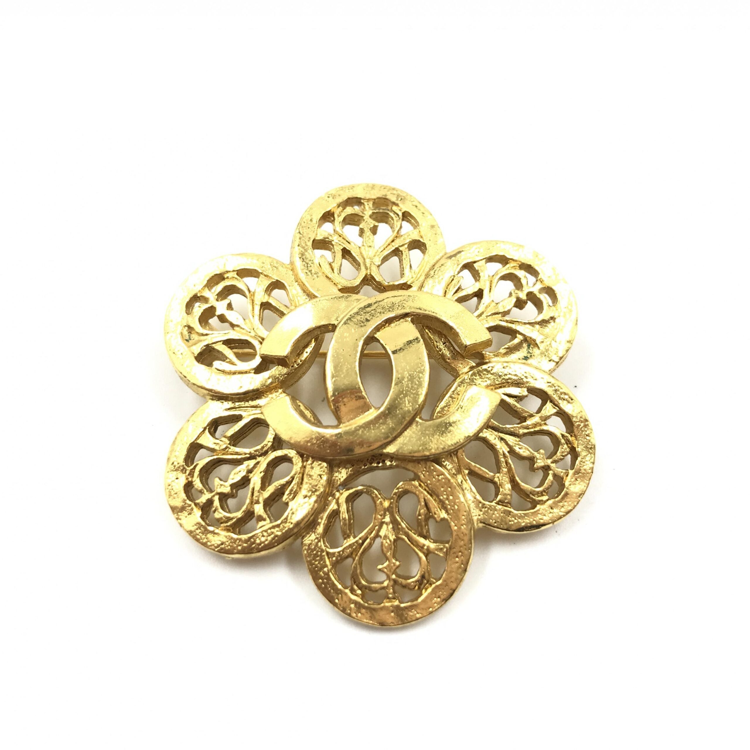 Chanel Chanel Costume Jewlery Vintage Brooch Coco Women's Medallian