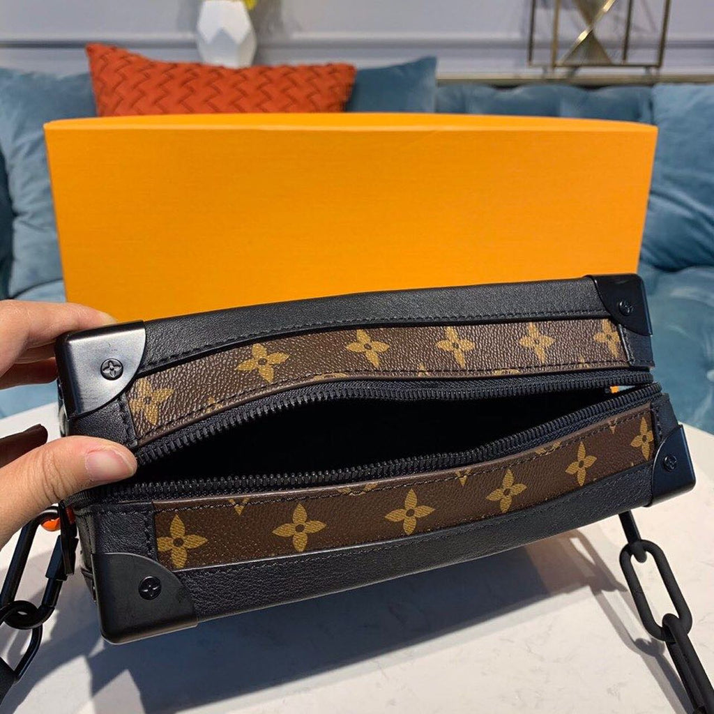 Louis Vuitton Soft Trunk Monogram Canvas For Women,  Shoulder And Crossbody Bags 9.4in/24cm Louis Vuitton