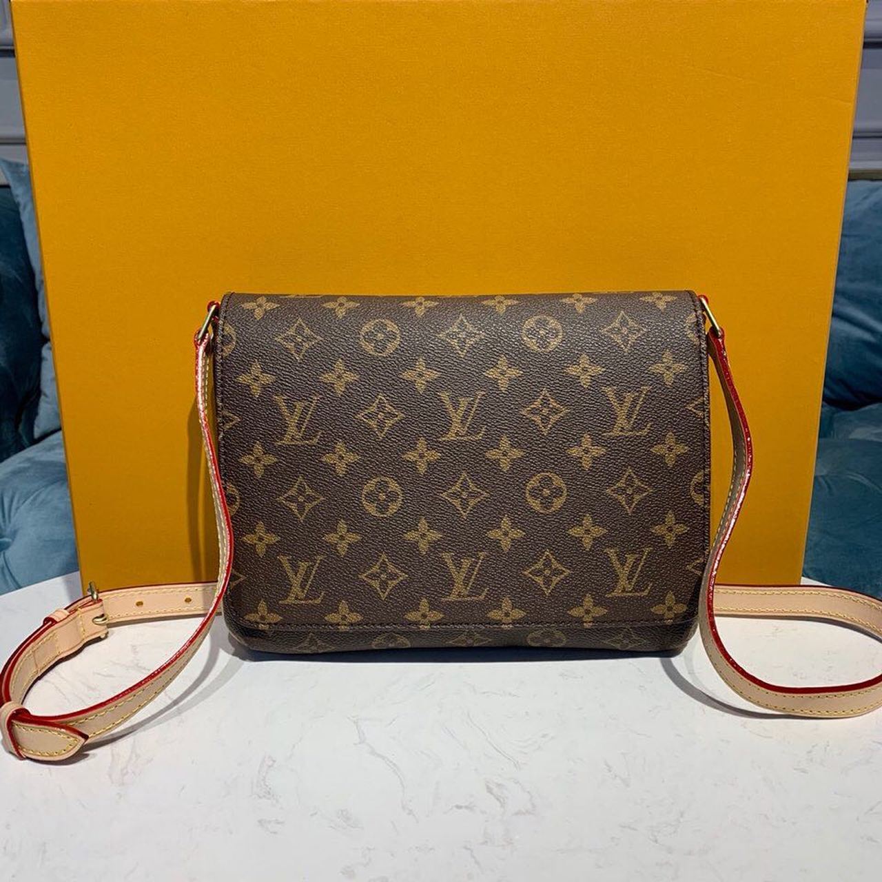 Louis Vuitton Tango Monogram Canvas For Women, Women’s Handbags, Shoulder And Crossbody Bags 9.1in/23cm Louis Vuitton M51257
