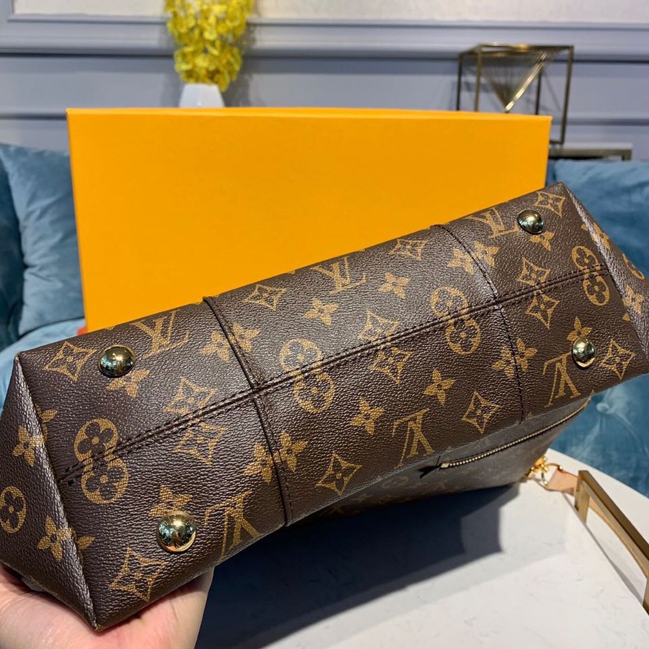 Louis Vuitton Melie Monogram Canvas For Women, Women’s Handbags, Shoulder Bags 16.5in/42cm Louis Vuitton M41544
