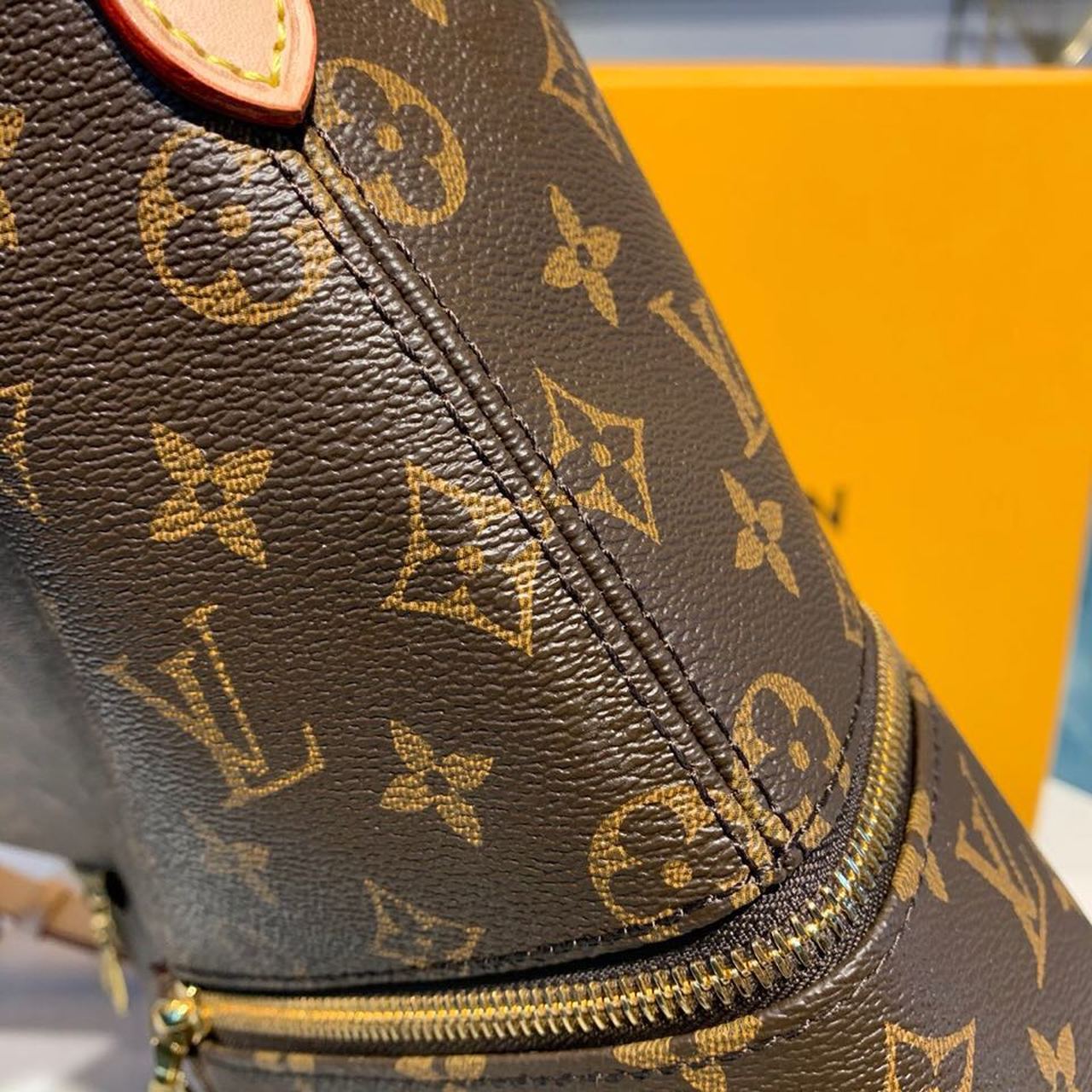 Louis Vuitton Melie Monogram Canvas For Women, WomenÃƒÂ¢Ã¢â€šÂ¬Ã¢â€žÂ¢s Handbags, Shoulder Bags 16.5in/42cm Louis Vuitton M41544