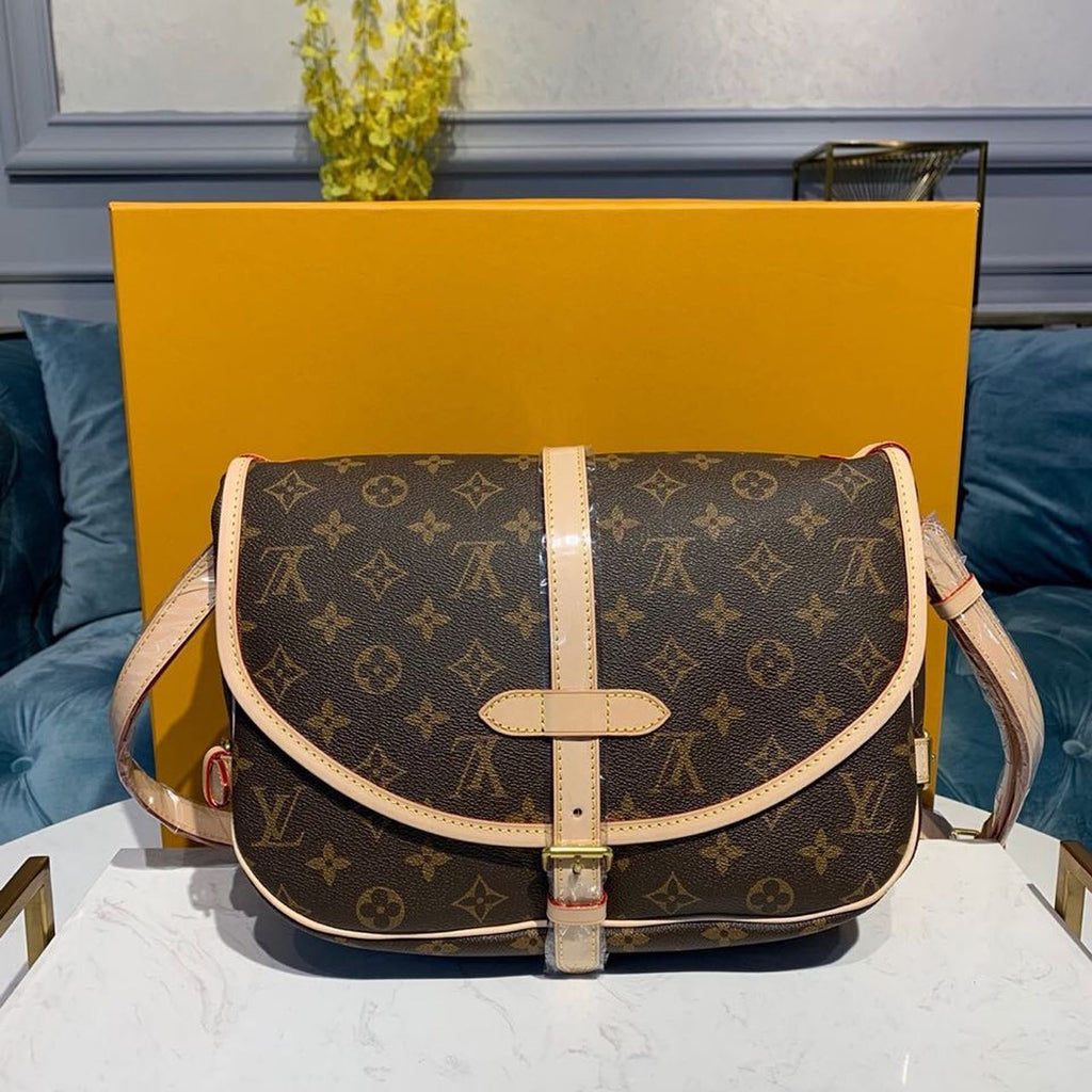 Louis Vuitton Saumur MM Monogram Canvas For Women, WomenÃƒÂ¢Ã¢â€šÂ¬Ã¢â€žÂ¢s Handbags, Shoulder And Crossbody Bags 11.8in/30cm Louis Vuitton M40710