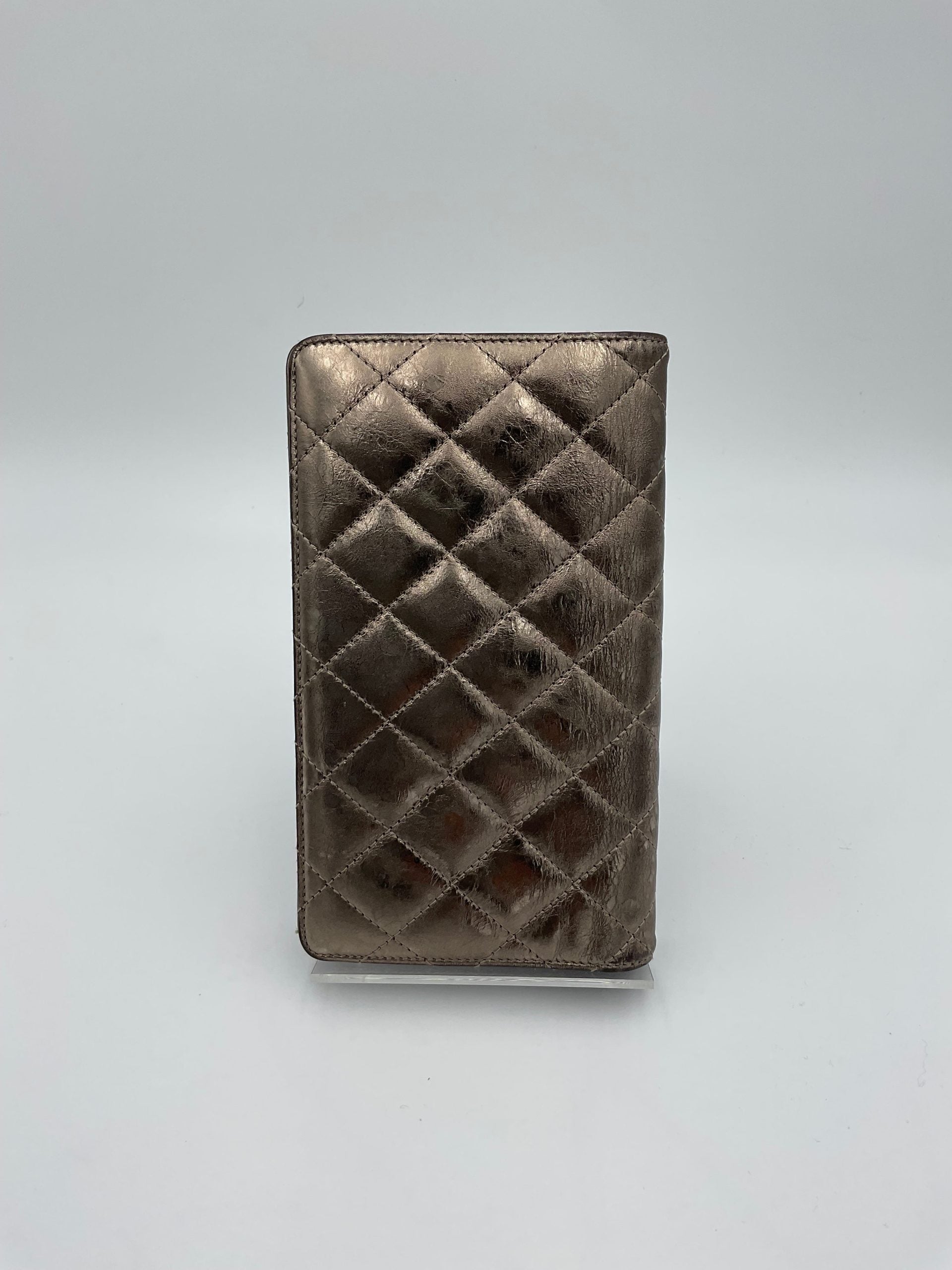 Chanel CHANEL Matèlassè Platinum Women's Wallet