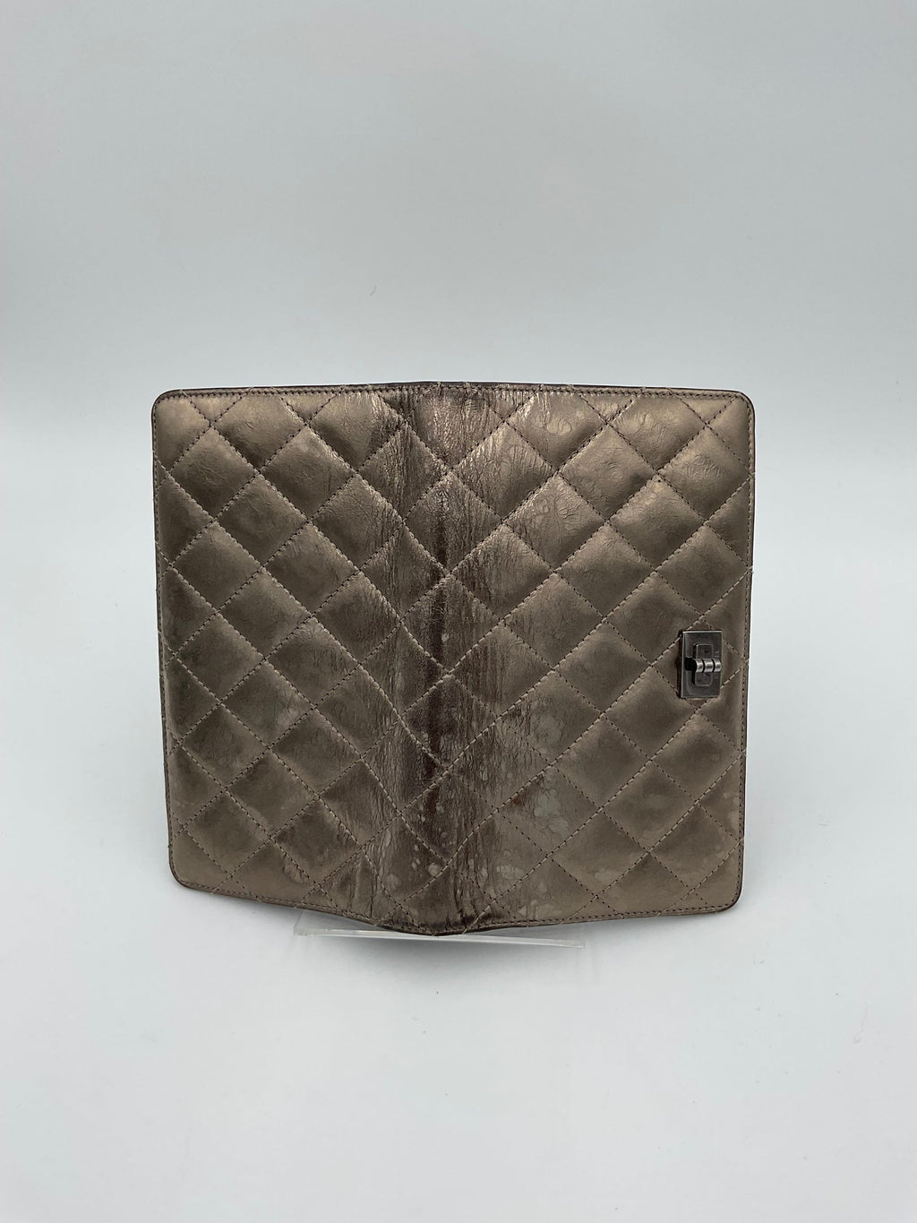 Chanel CHANEL Matèlassè Platinum Women's Wallet