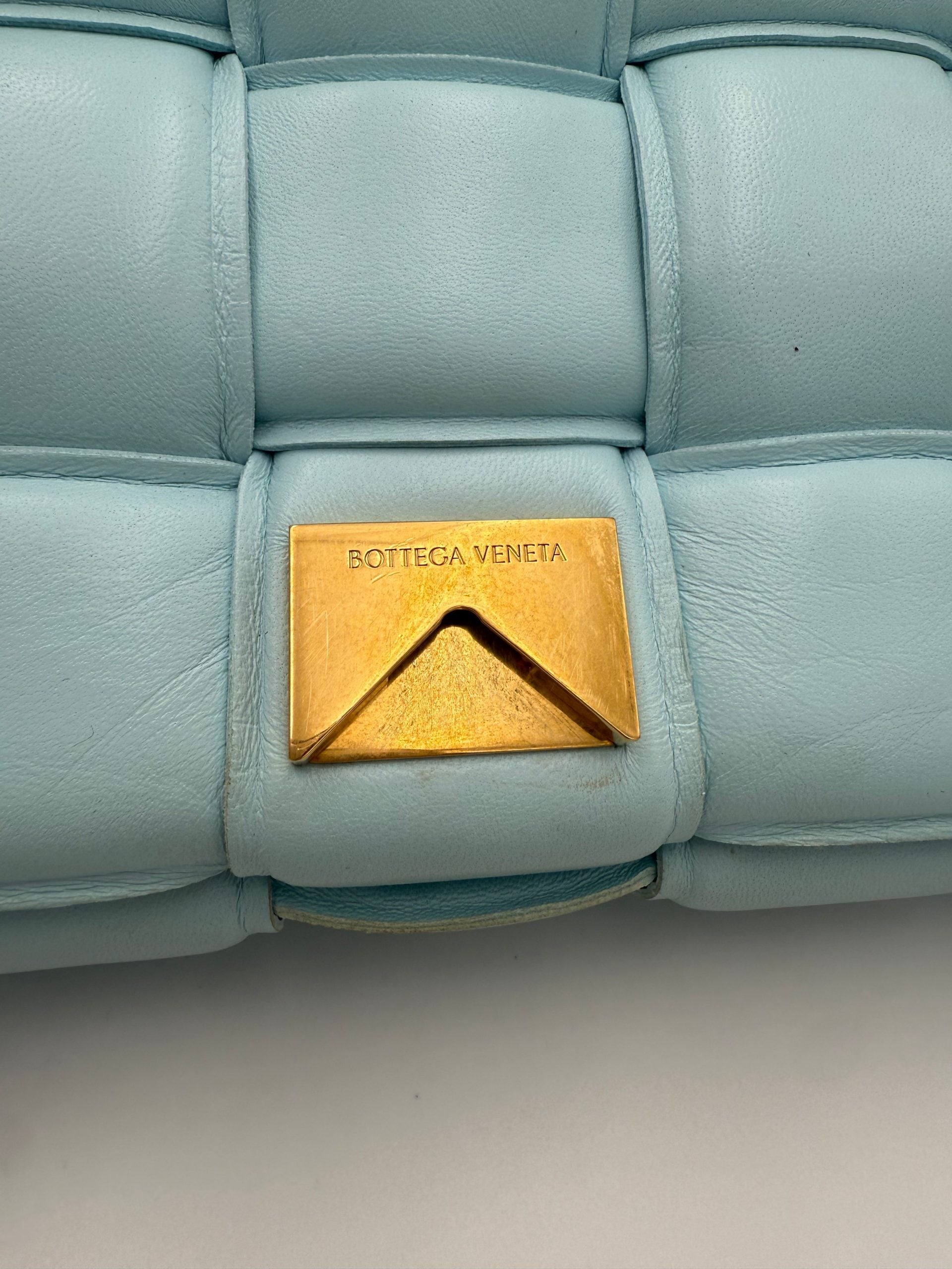 Bottega Veneta BOTTEGA VENETA Padded Cassette Women's Handbag