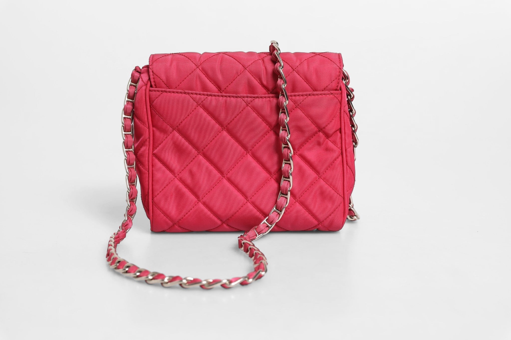 Prada Prada Pink Quilted Tessuto Impuntu Nylon Flap Crossbody Women's Bag
