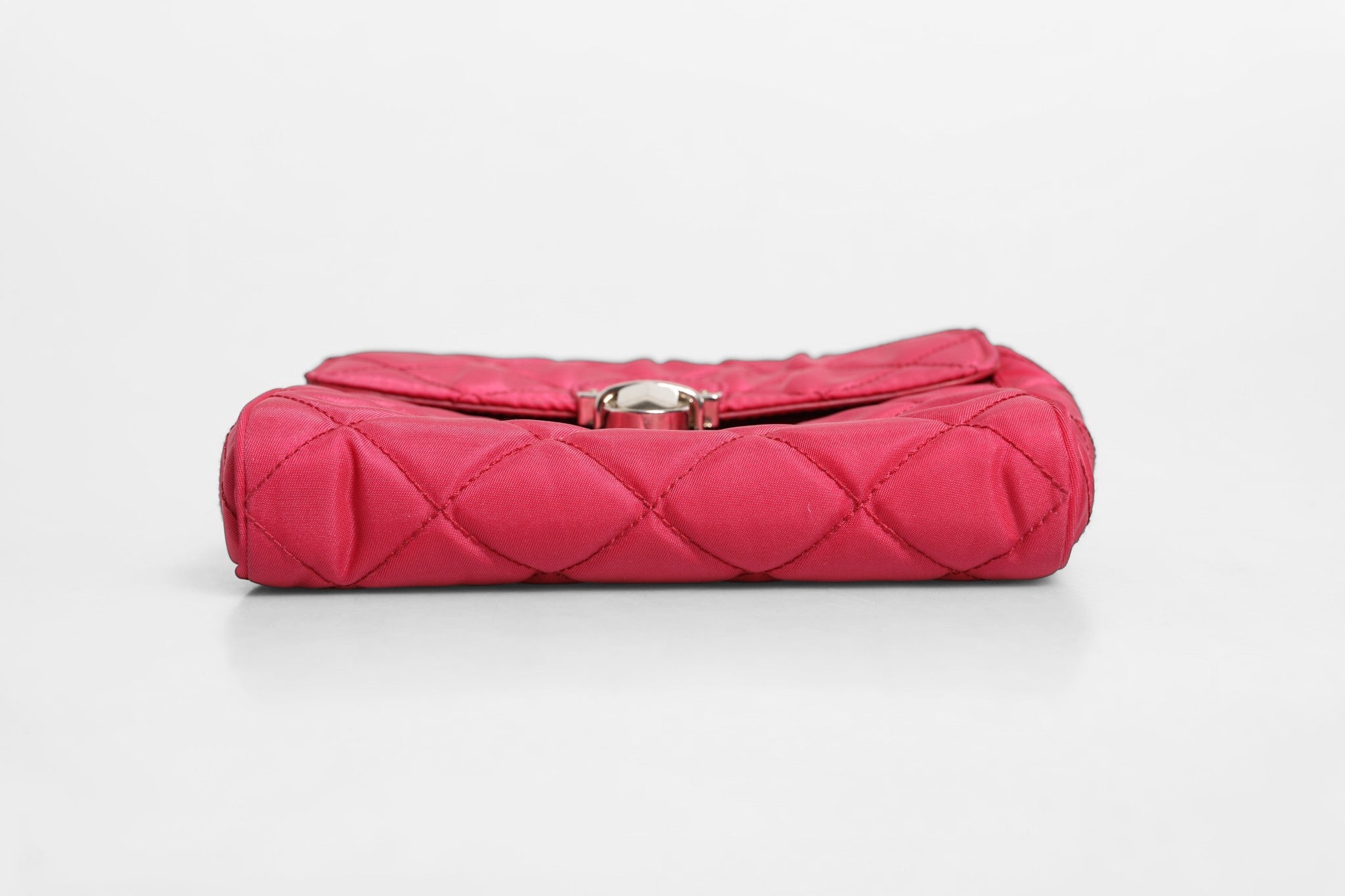 Prada Prada Pink Quilted Tessuto Impuntu Nylon Flap Crossbody Women's Bag