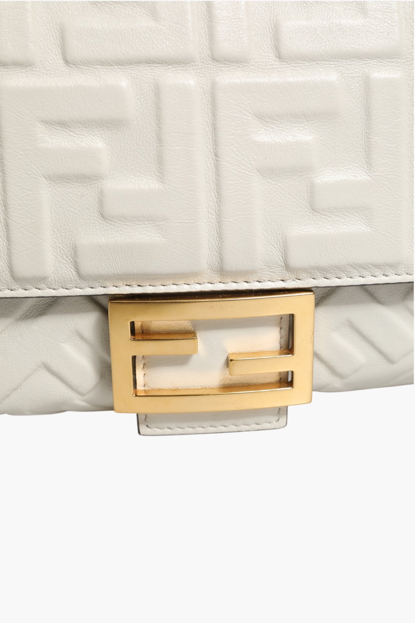 Fendi FF Embossed Women'suette Nappa Leather Women's Bag