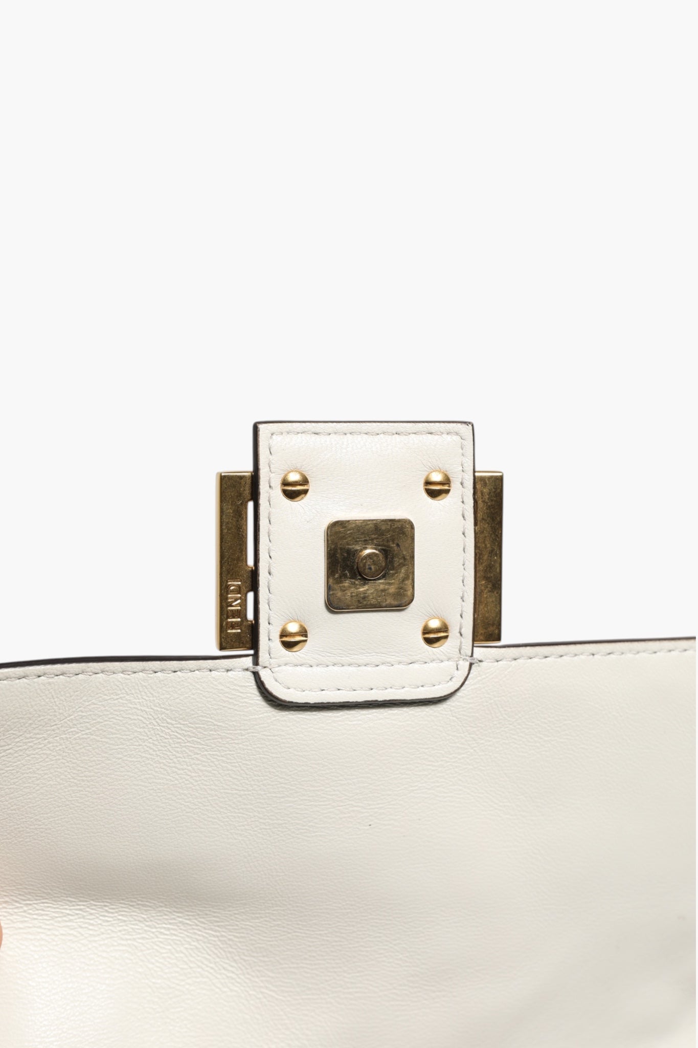 Fendi FF Embossed Women'suette Nappa Leather Women's Bag
