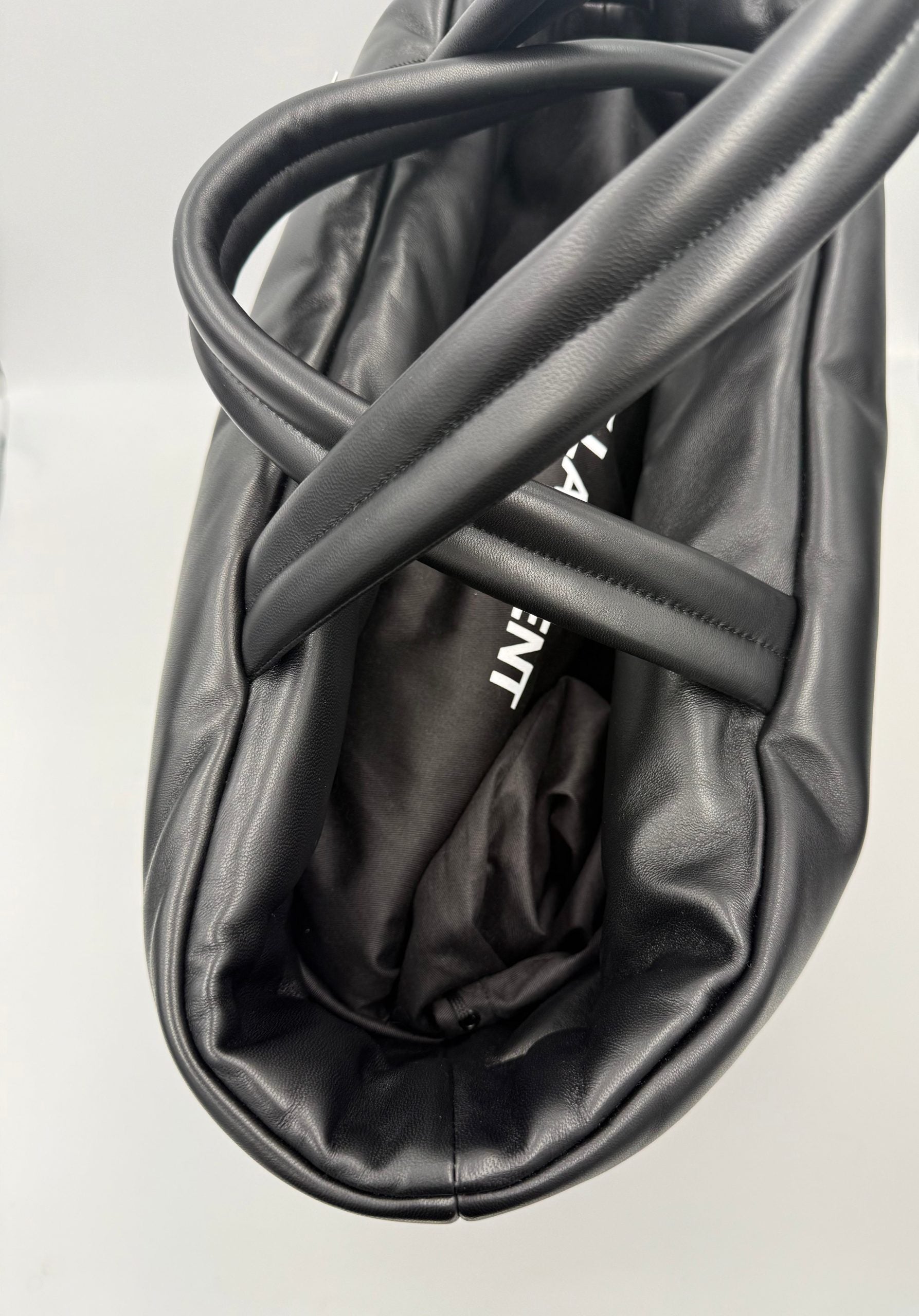Saint Laurent SAINT LAURENT Shopping Bag Large in  Lambskin (Pre-Owned)