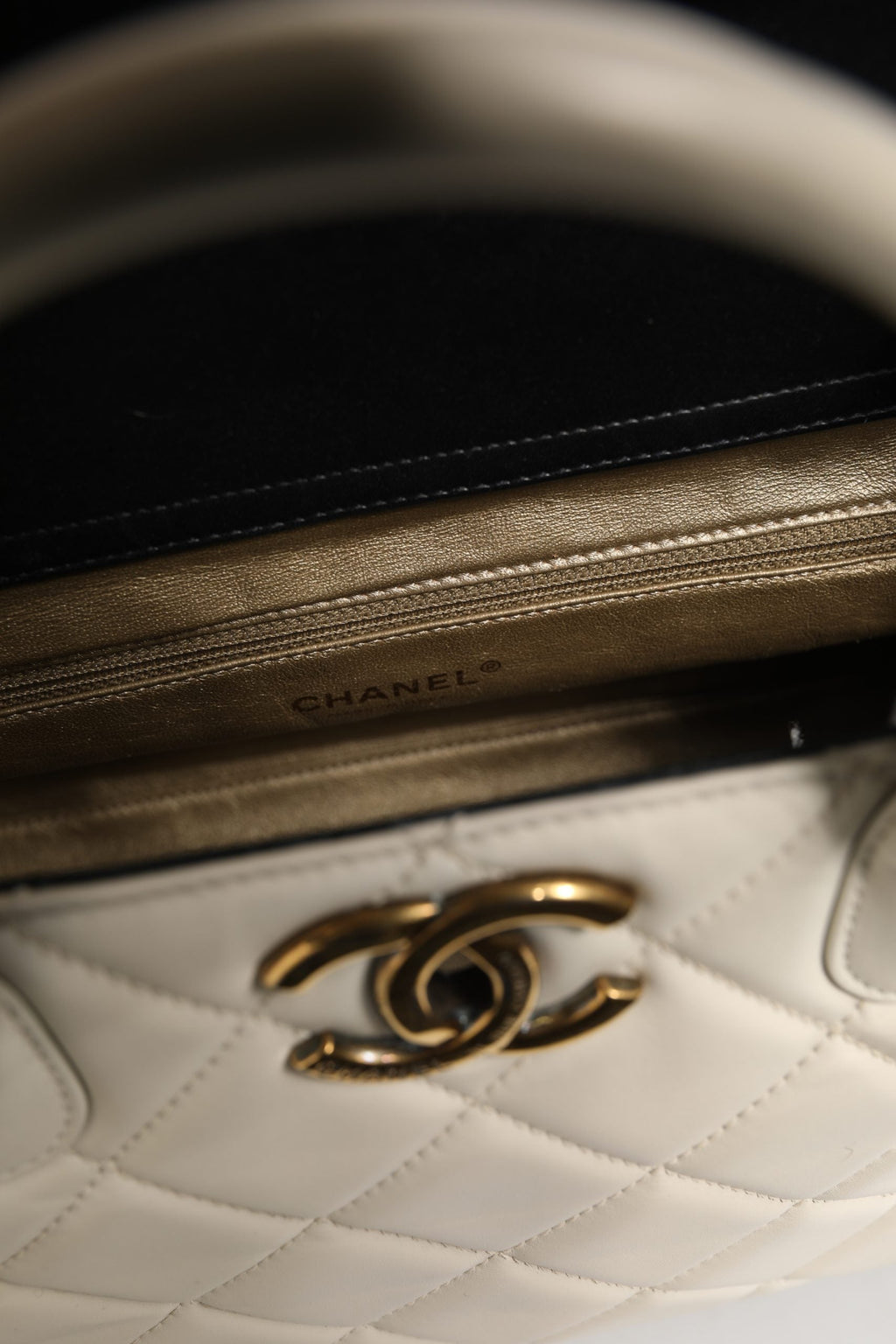 Chanel Portobello Tote Women's Bag