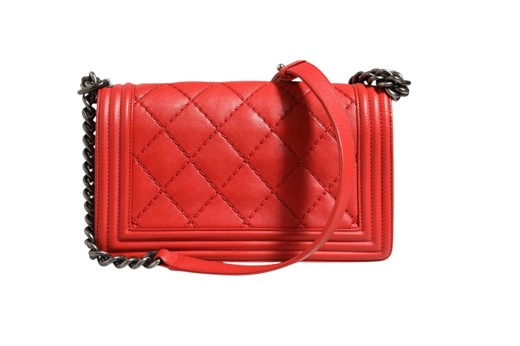 Chanel Red Diamond Stitch Calfskin Leather New Medium Boy Women's Bag