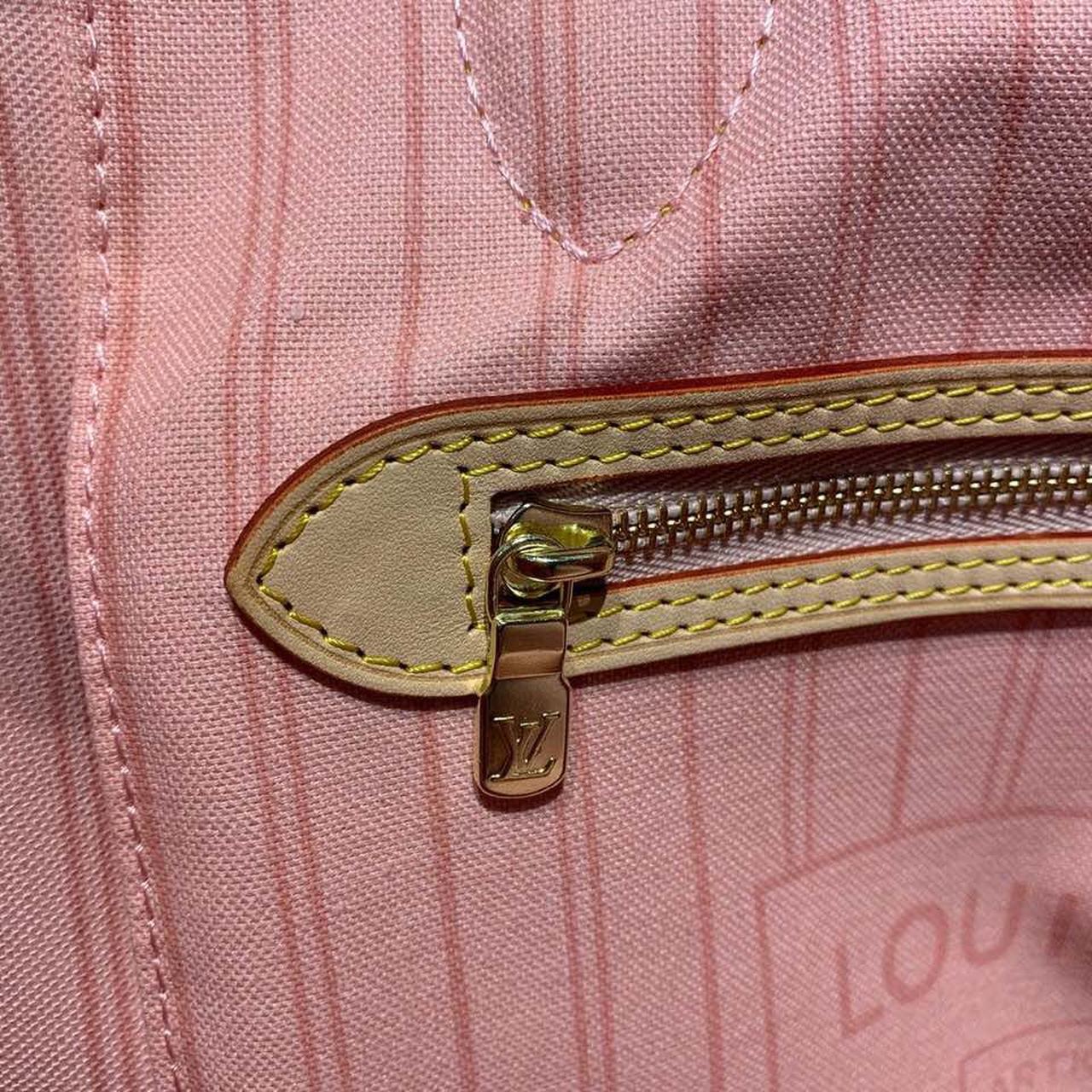 Louis Vuitton Neverfull MM Tote Bag Damier Azur Canvas Rose Ballerine Pink For Women, WoBags, Shoulder Bags 12.2in/31cm Louis Vuitton N41605