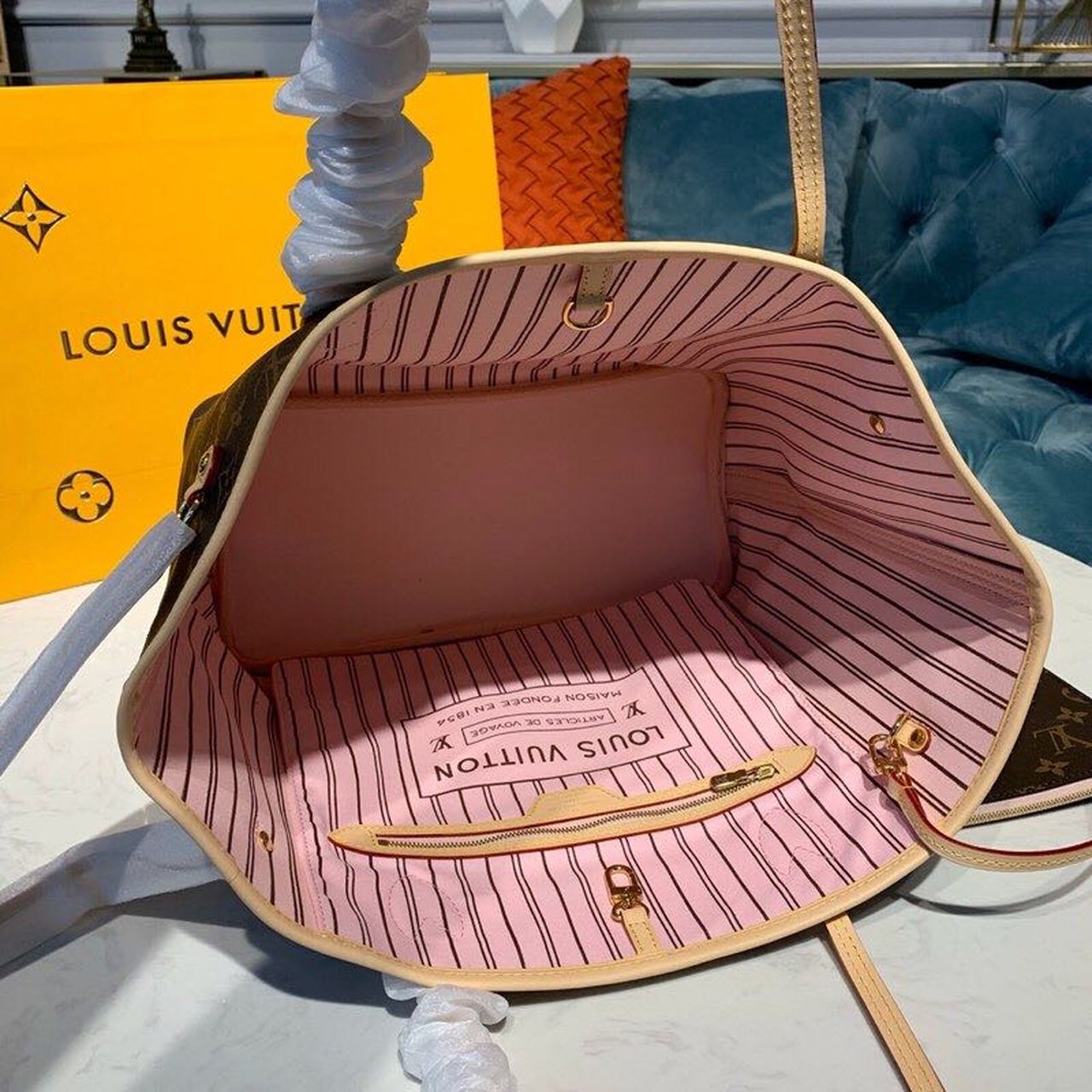Louis Vuitton Neverfull MM Tote Bag Monogram Canvas Rose Ballerine Pink For Women,  Shoulder Bags 12.6in/32cm Louis Vuitton M41178