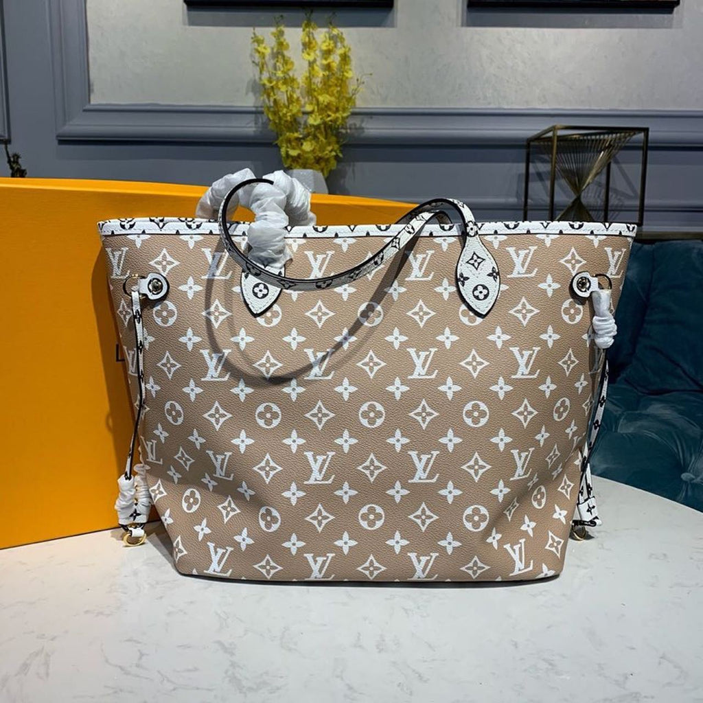 Louis Vuitton Neverfull MM Tote Bag Monogram Canvas Khaki/Beige For Women,  Shoulder Bags 12.2in/31cm Louis Vuitton M44568