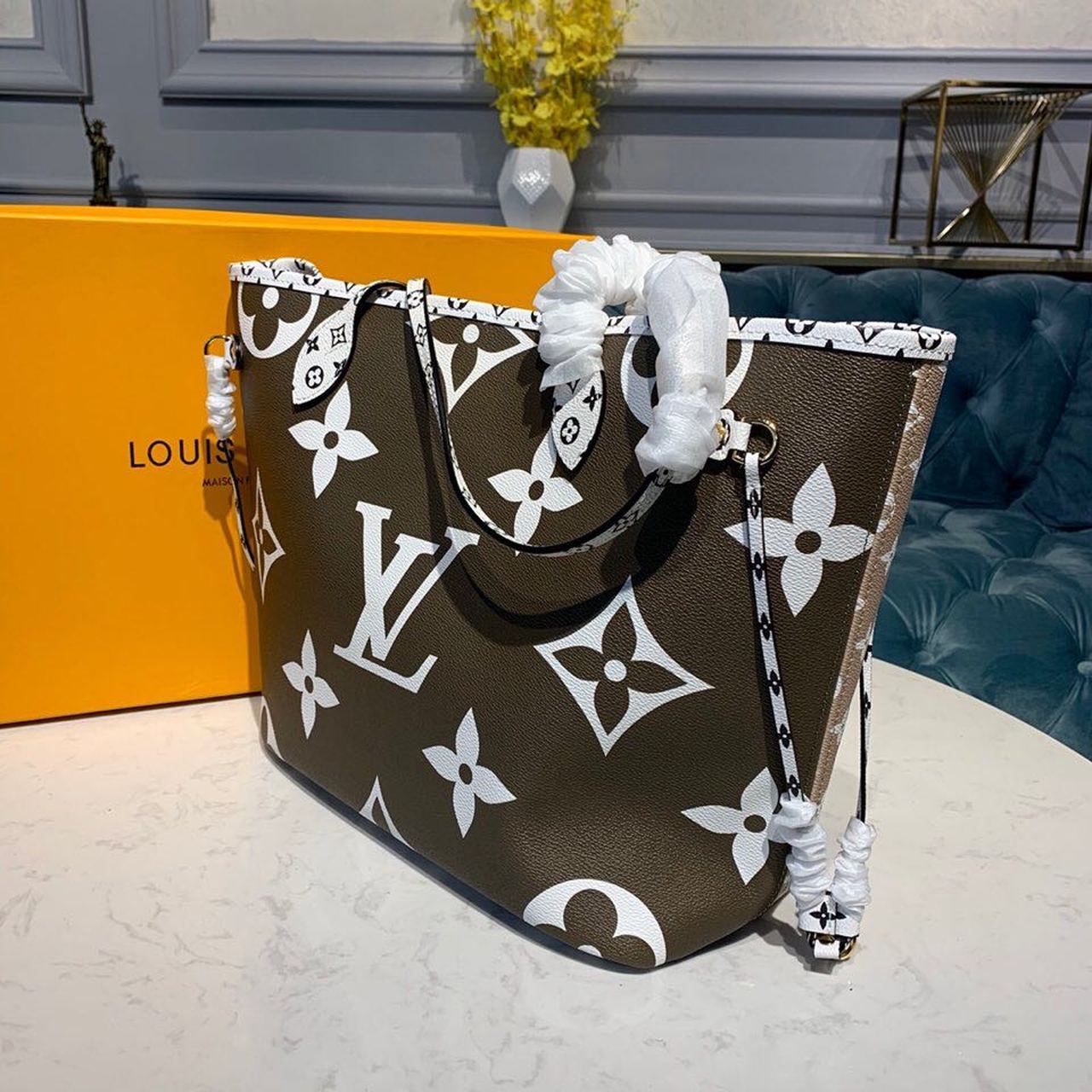 Louis Vuitton Neverfull MM Tote Bag Monogram Canvas Khaki/Beige For Women,  Shoulder Bags 12.2in/31cm Louis Vuitton M44568
