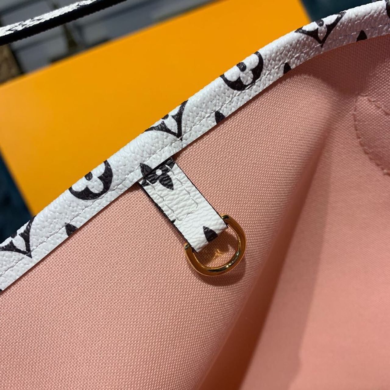 Louis Vuitton Neverfull MM Tote Bag Monogram Canvas Red/Pink For Women,  Shoulder Bags 12.2in/31cm Louis Vuitton M44567