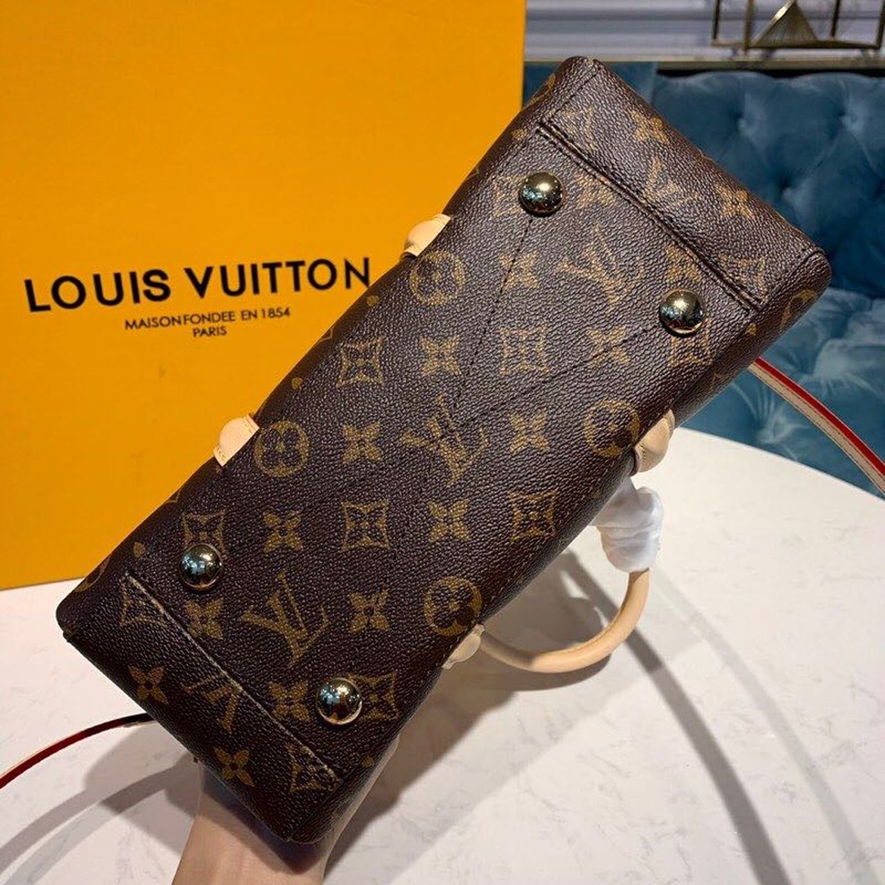 Louis Vuitton Soufflot Burberry Monogram Canvas For Women,  Shoulder And Crossbody Bags 11.4in/29cm Louis Vuitton M44815
