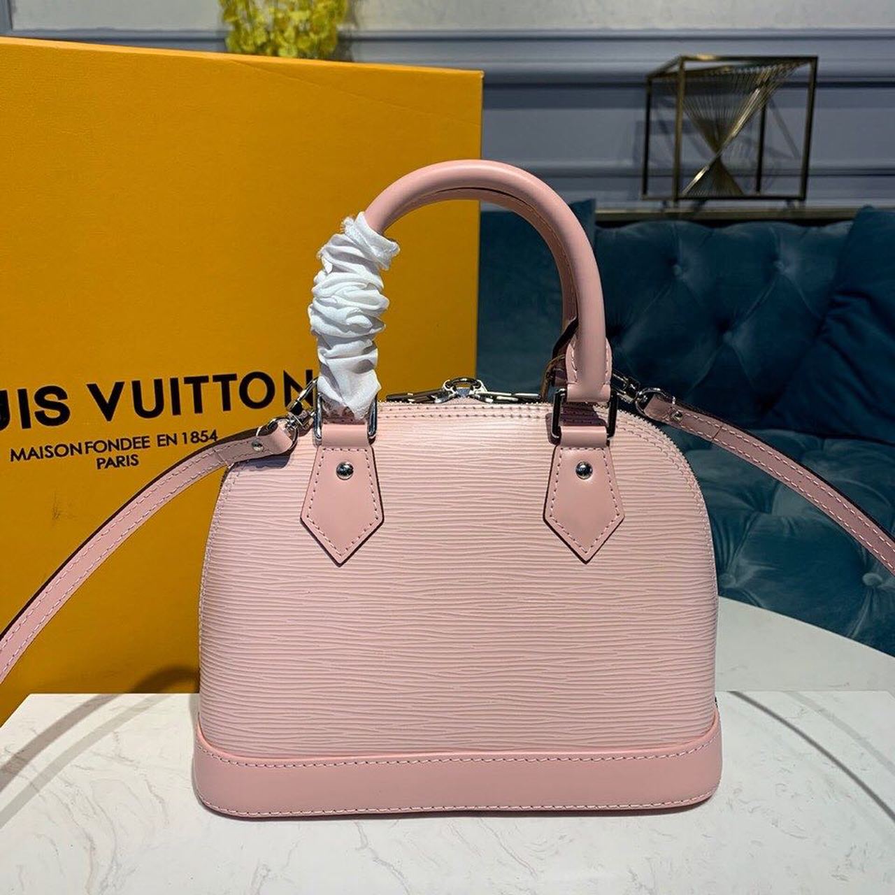 Louis Vuitton Alma BB Epi Rose Ballerine Pink For Women,  Shoulder And Crossbody Bags 9.2in/23.5cm Louis Vuitton M41327