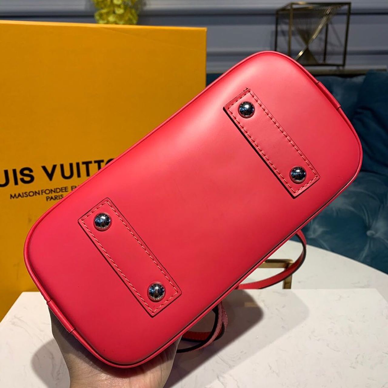 Louis Vuitton Alma BB Epi Hot Pink For Women, Women’s Handbags, Shoulder And Crossbody Bags 9.2in/23.5cm Louis Vuitton