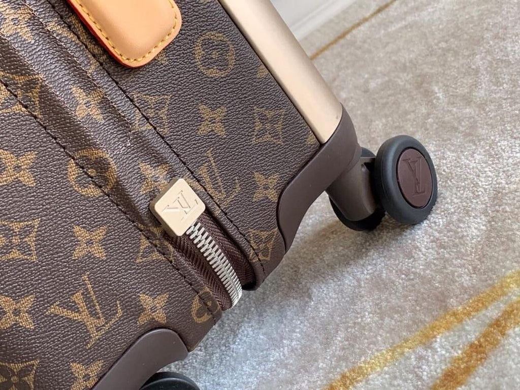 Top Quality Horizon 55 Monogram Canvas For WomLB, WoLuGucciage 21.7in/55cm Top Quality M23203