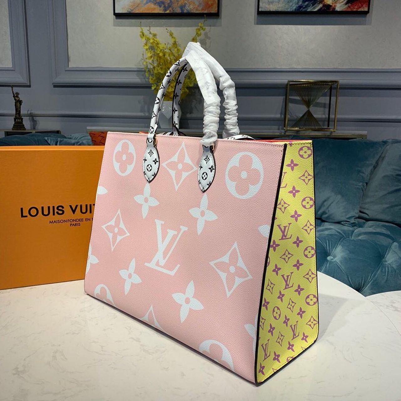 Louis Vuitton OnTheGo GM Tote Bag Monogram Giant Canvas Red/Pink/Yellow For Women,  Shoulder Bags 16.3in/41.5cm Louis Vuitton M44569