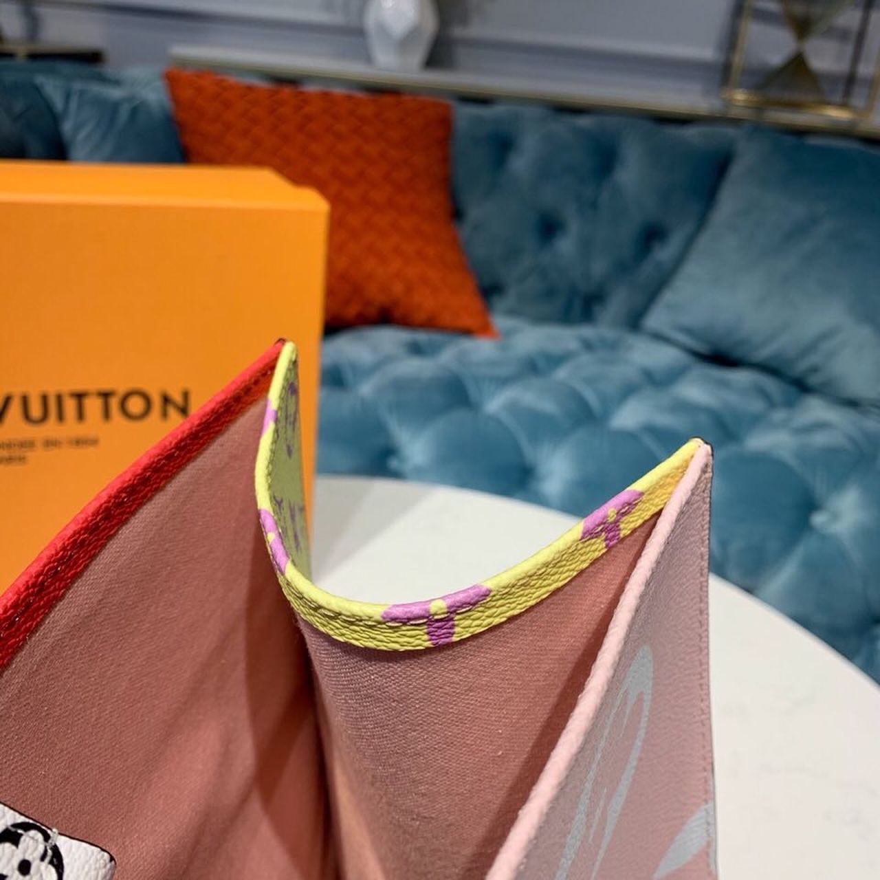 Louis Vuitton OnTheGo GM Tote Bag Monogram Giant Canvas Red/Pink/Yellow For Women,  Shoulder Bags 16.3in/41.5cm Louis Vuitton M44569