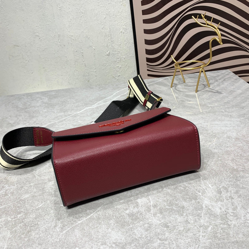 Barnes-Bags - Prada Bags - 867