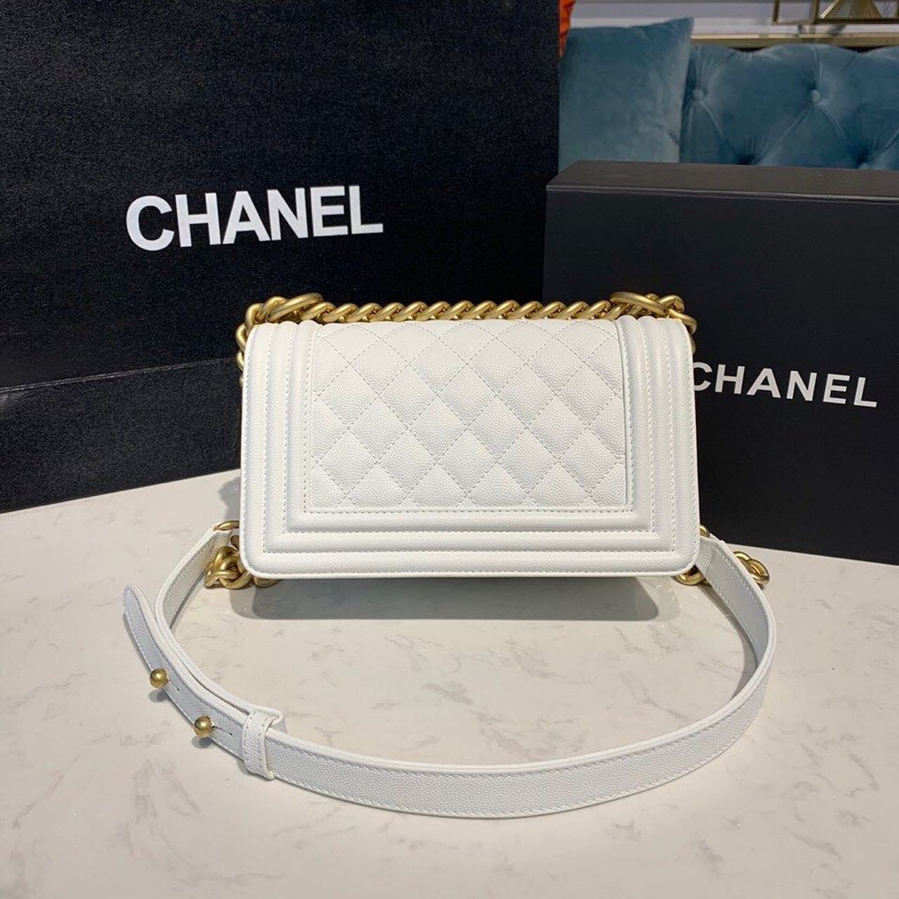 ChanelSmall Boy Handbag White For Women Bags, Shoulder And Crossbody Bags 7.8in/20cm A67085
