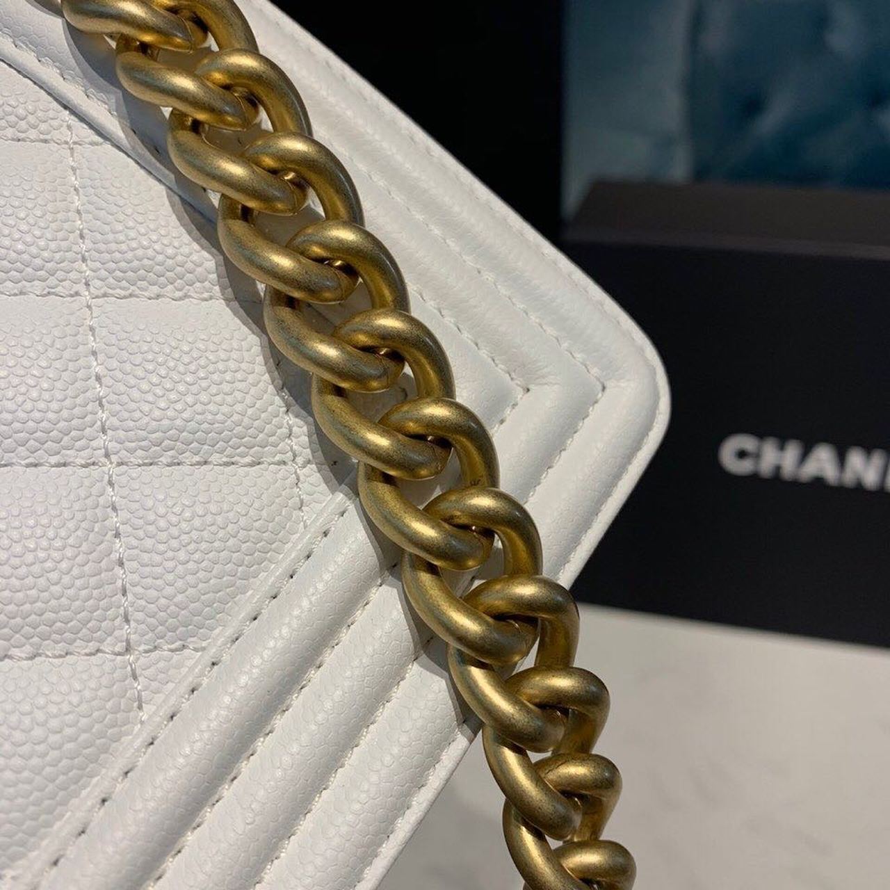 ChanelSmall Boy Handbag White For Women Bags, Shoulder And Crossbody Bags 7.8in/20cm A67085