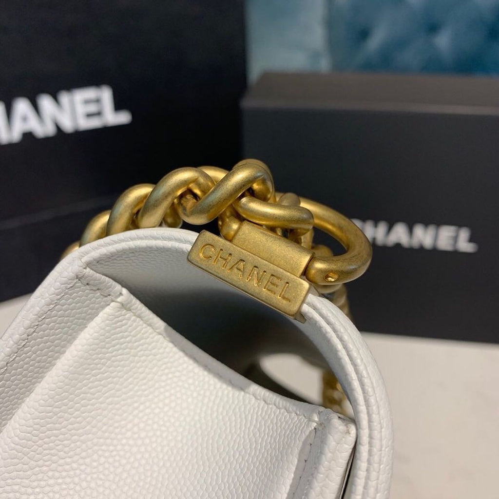 ChanelSmall Boy Handbag White For Women Bags, Shoulder And Crossbody Bags 7.8in/20cm A67085