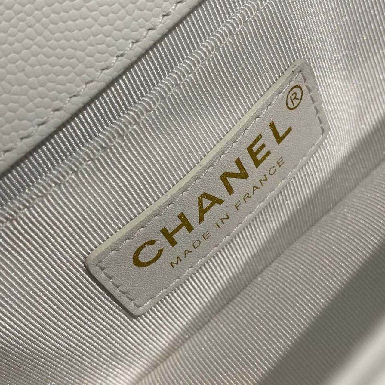 ChanelSmall Boy Handbag White For Women Bags, Shoulder And Crossbody Bags 7.8in/20cm A67085