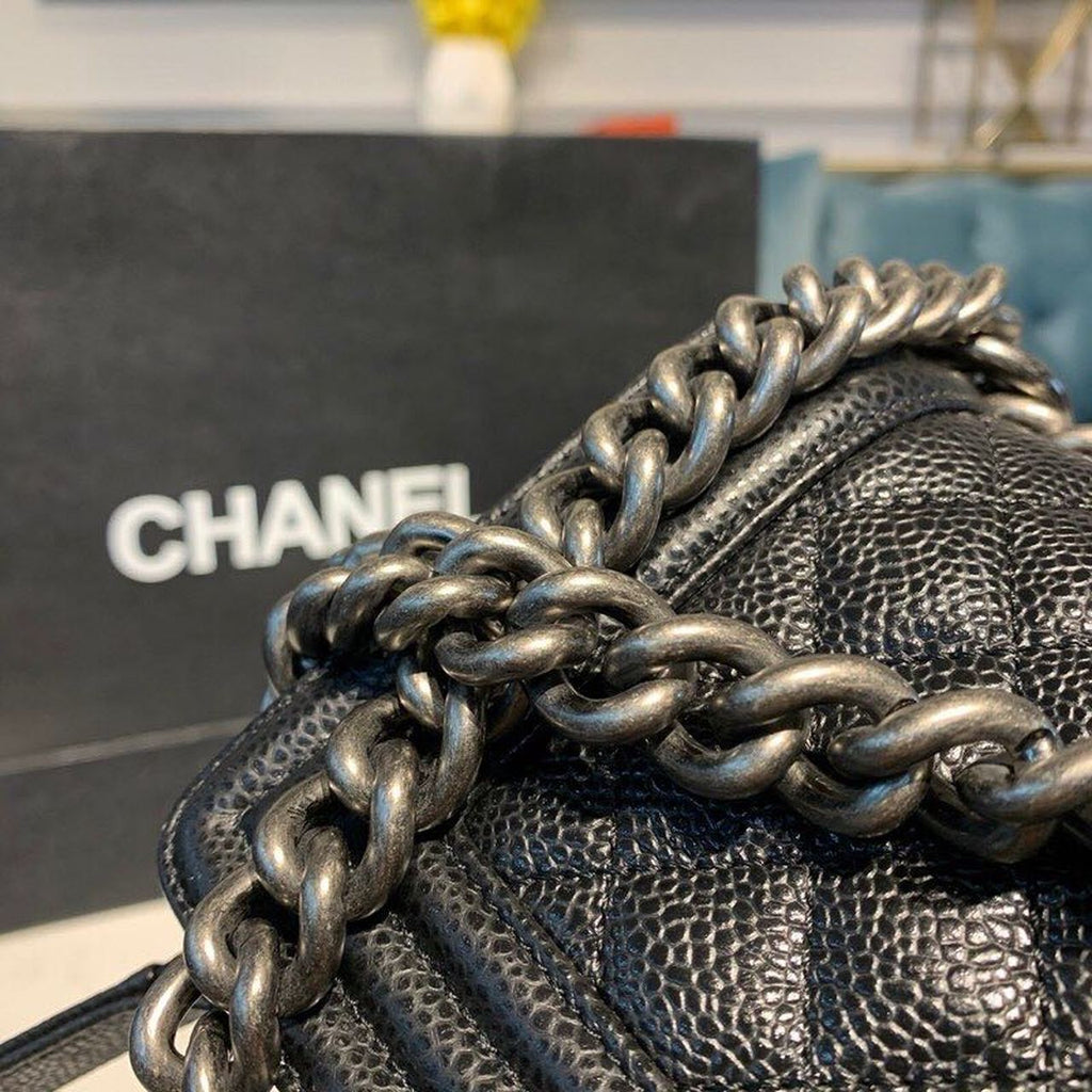 ChanelSmall Boy Handbag SiLouis Vuittoner Hardware Black For Women Bags, Shoulder And Crossbody Bags 7.8in/20cm A67085