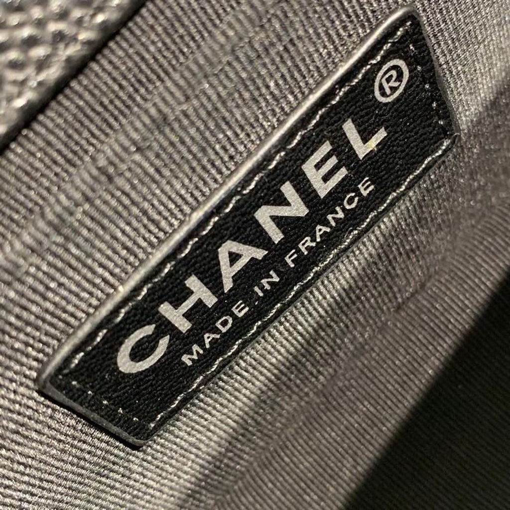 ChanelSmall Boy Handbag SiLouis Vuittoner Hardware Black For Women Bags, Shoulder And Crossbody Bags 7.8in/20cm A67085