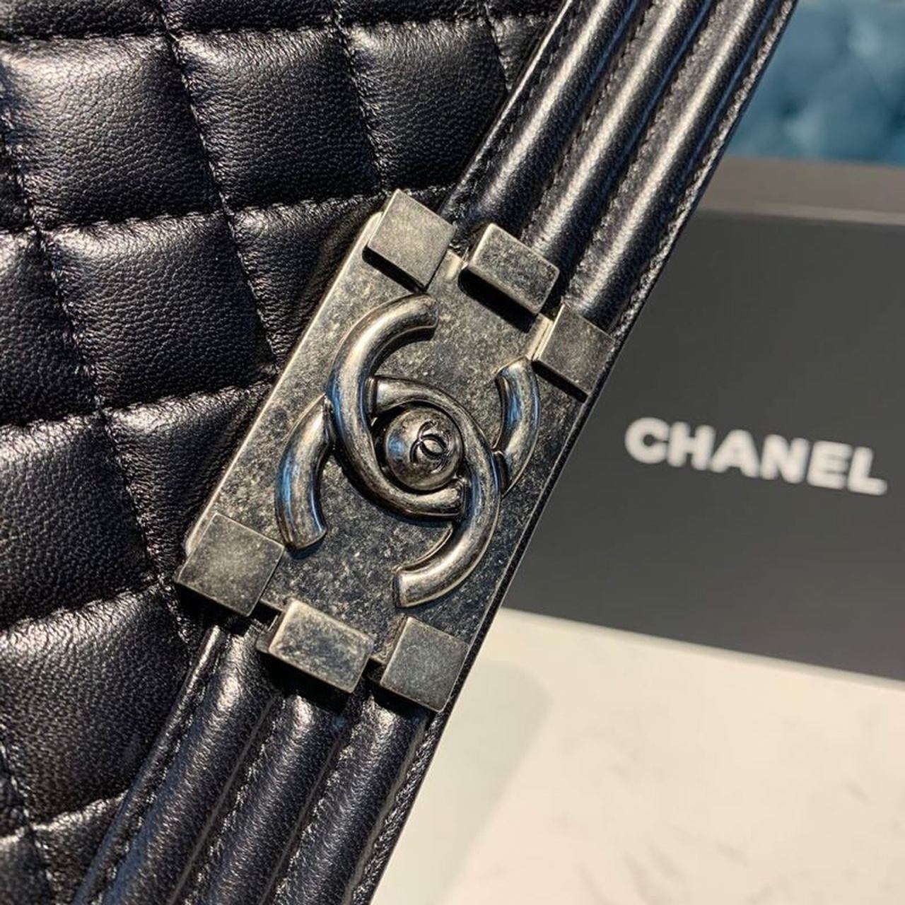 Chanel Small Boy Handbag SiLouis Vuittoner Hardware Black For Women, Women’s Bags, Shoulder And Crossbody Bags 7.8in/20cm A67085